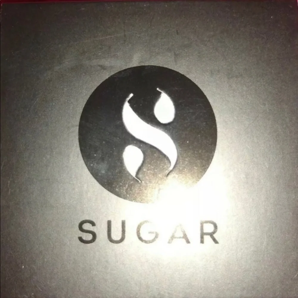 SUGAR COSMETICS Contour de Force Mini Bronzer Woody Wonder